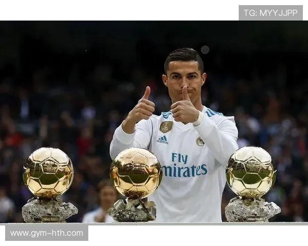 美国足球传奇巨星评选历史第一人巅峰荣耀全景解析